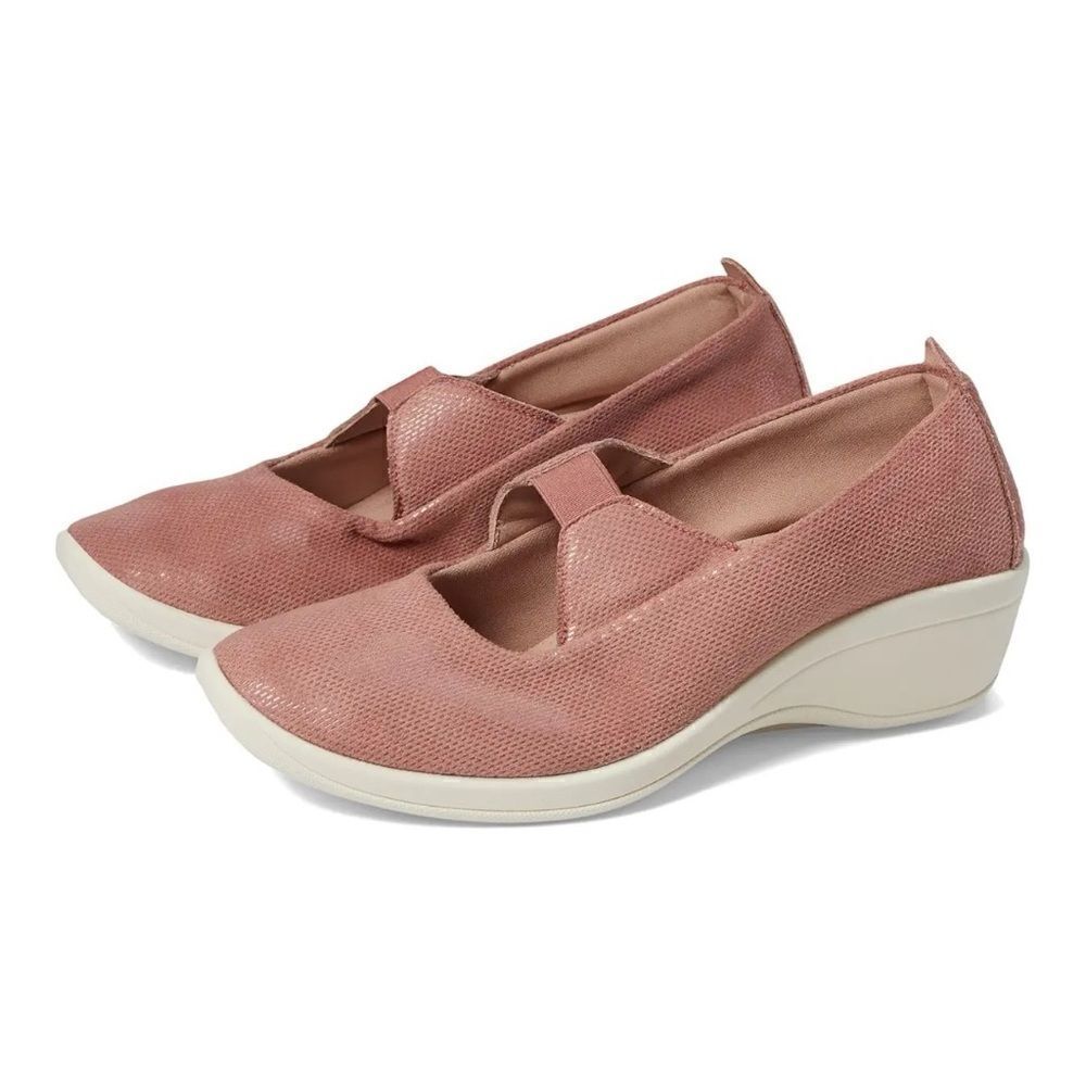 ARCOPEDICO Women’s Seina Mary Jane Wedges in the Size 41/ 9.5-10 US Size